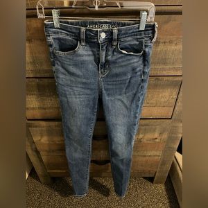 American Eagle High Rise Jegging